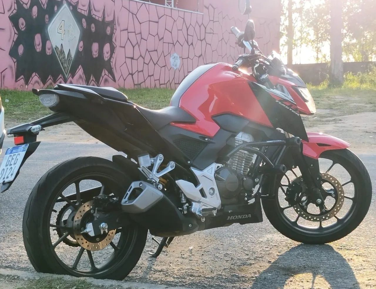 Cb Twister 300f.  