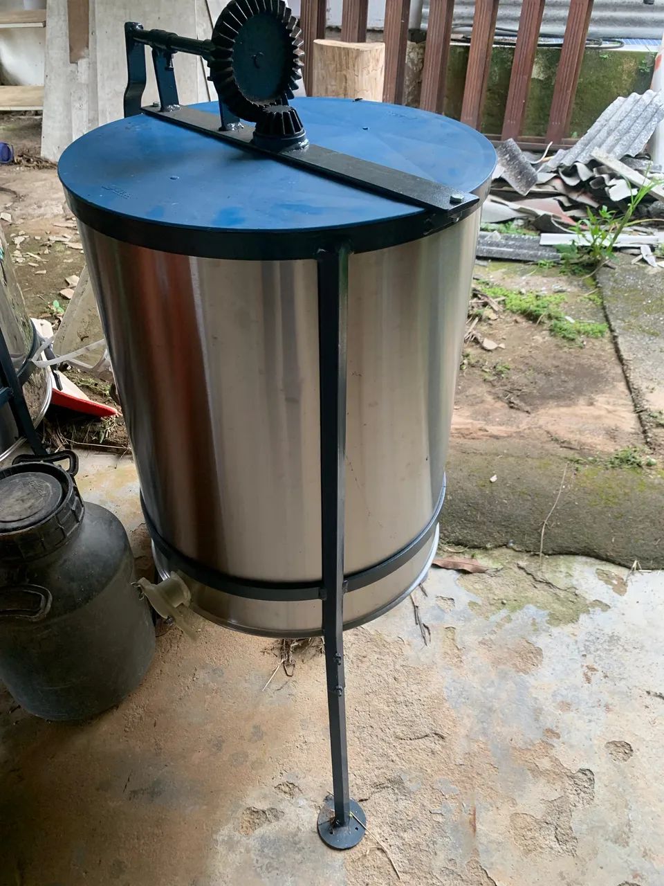 Centrifuga 6 quadros e 12 quadros mel novas 