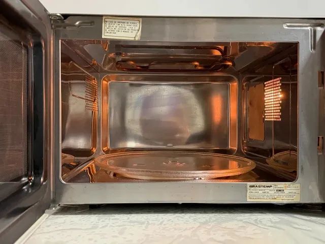 Microondas Brastemp Maxi Gratine 30L - Foto 2