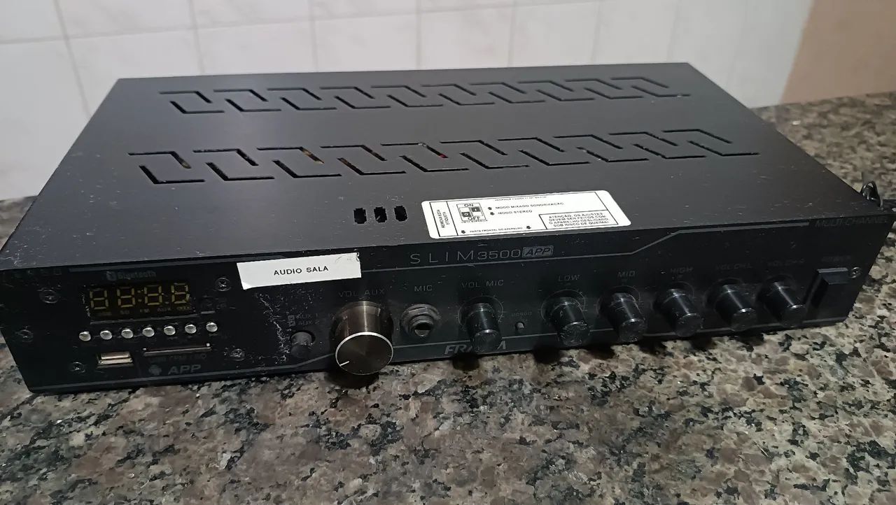 Amplificador som ambiente 