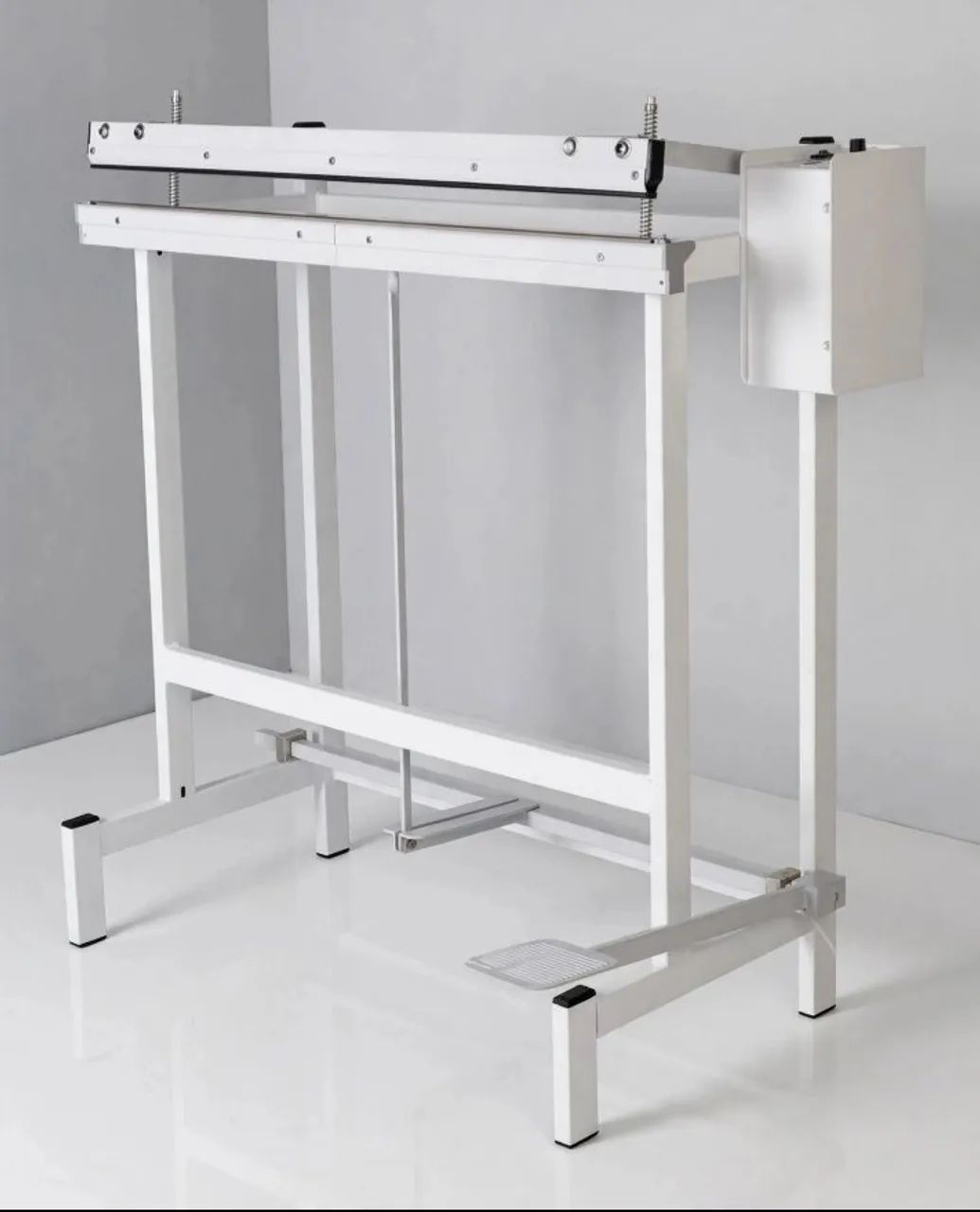 SELADORA INDUSTRIAL TI800-2 BARBI (com pedal)