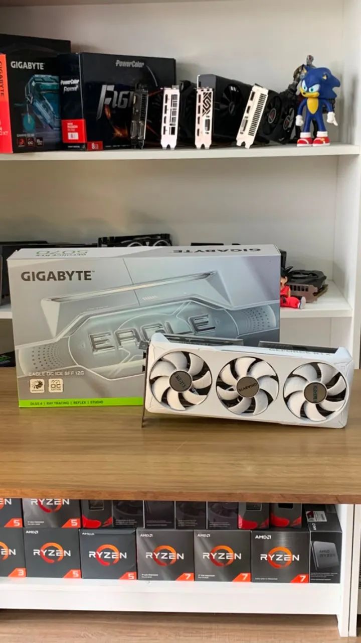 RTX 5070 EAGLE OC ICE 12GB