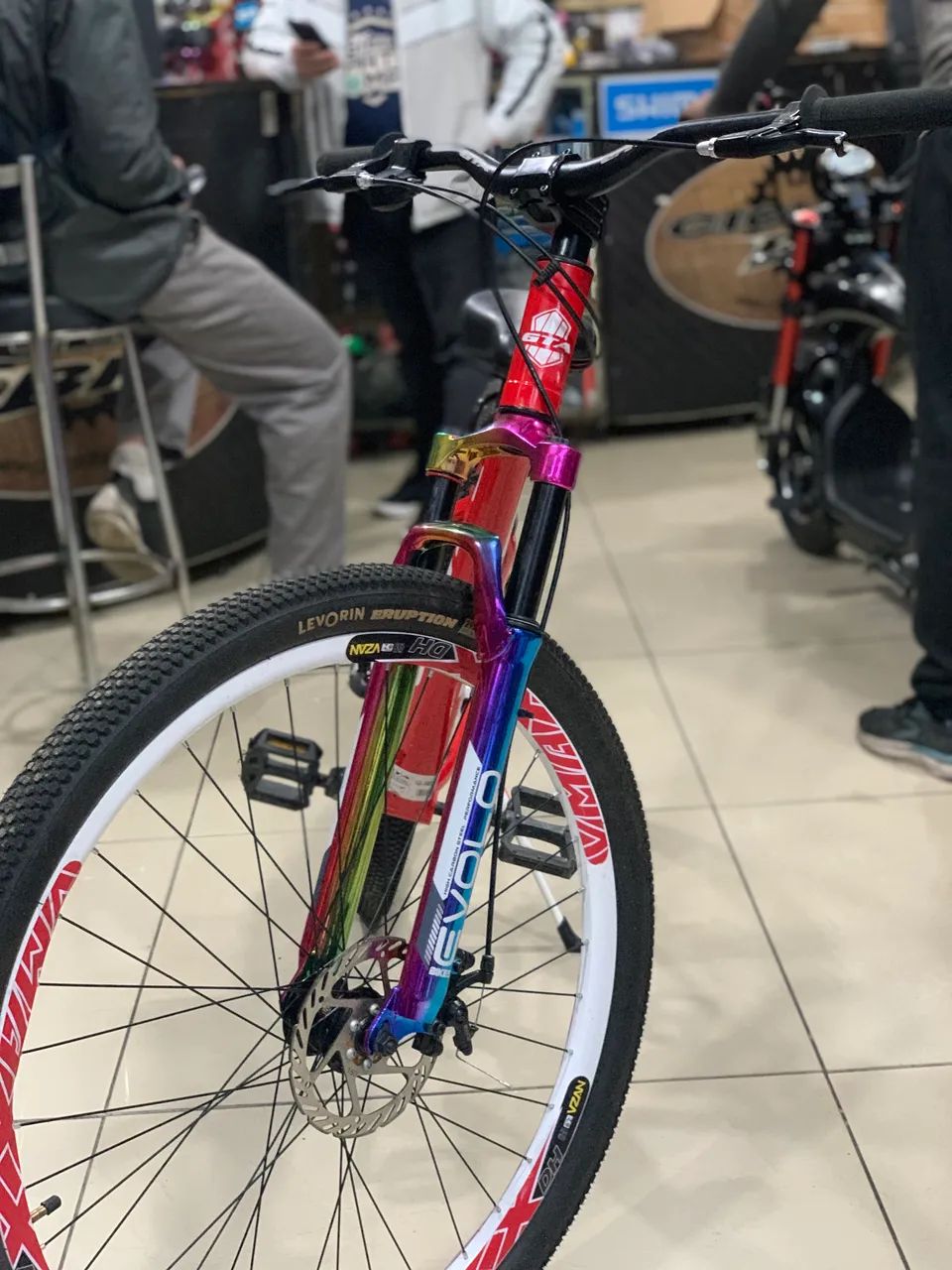 Bicicleta aro 29 - Foto 4