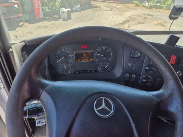 CAMINHAO MERCEDES 2425 2011 2011 - Foto 5
