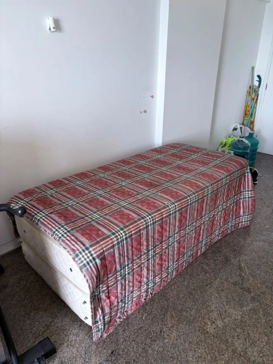 Cama Box solteiro oportunidade - Foto 2