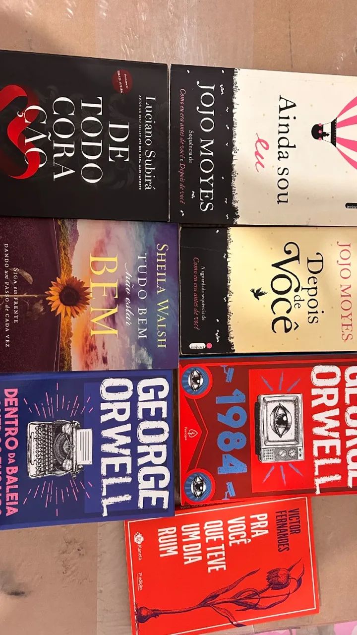 Livros - (15,00 cada)