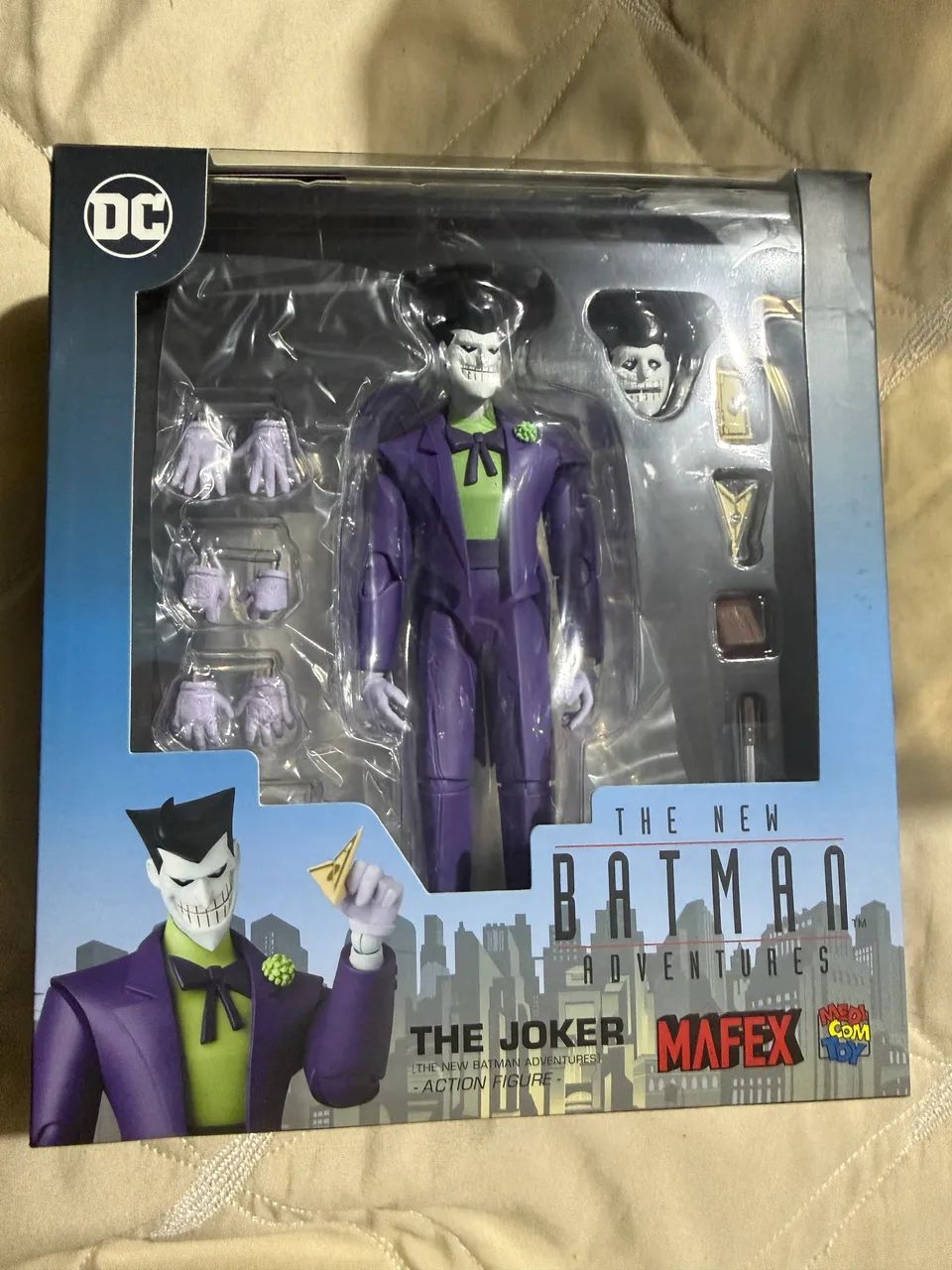 THE JOKER mafex