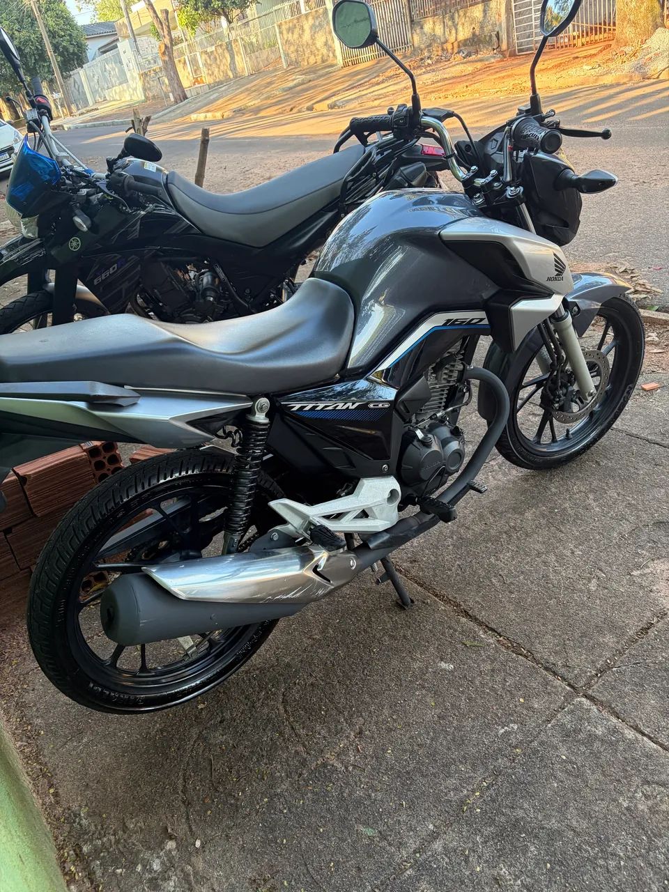 Vende-se 160 Titan  - Foto 4