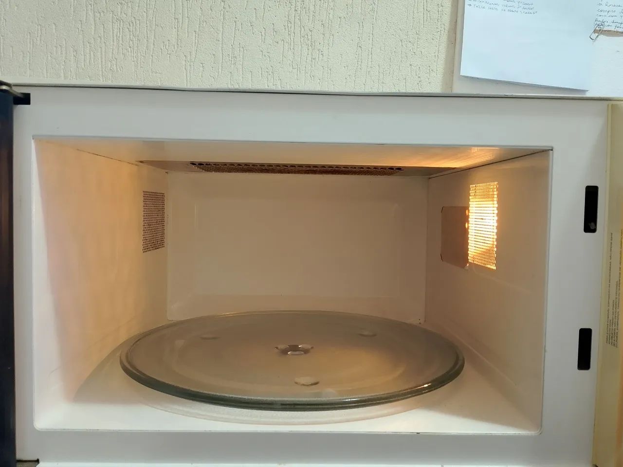 Microondas Panasonic 30lt 220v - Foto 4