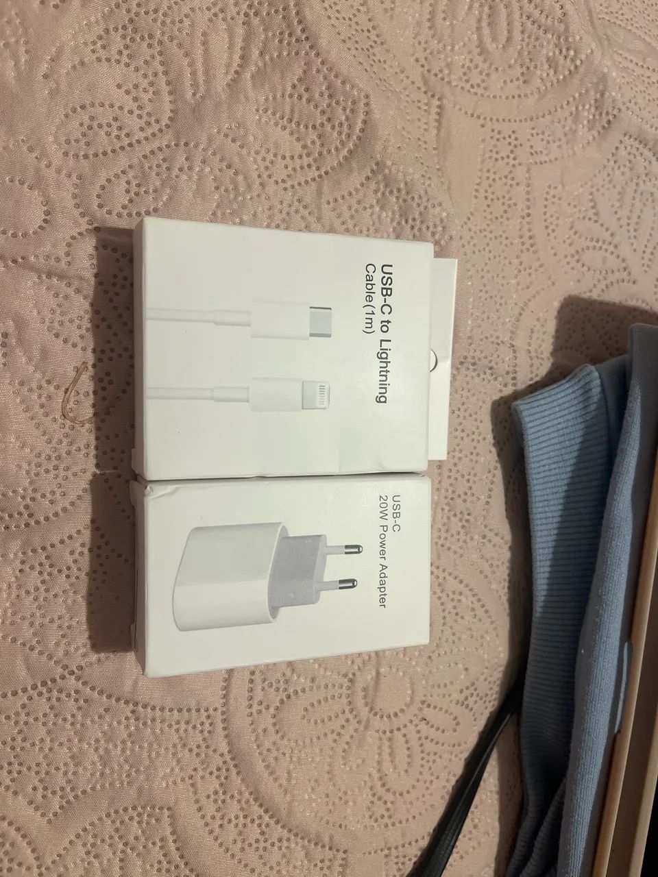 Carregador de IPhone Original R$ 100 Lacrado