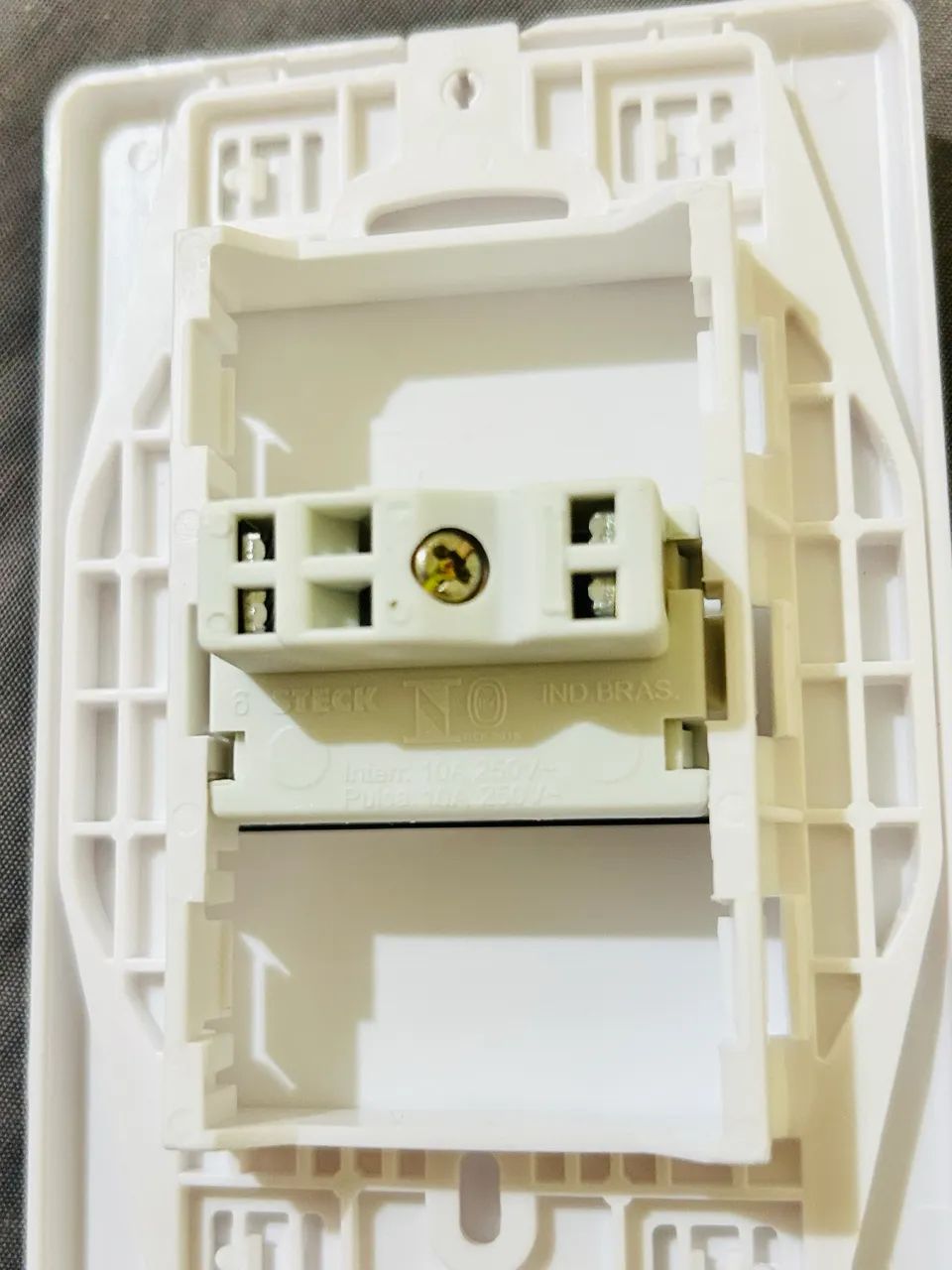 Conjunto de Interruptor Simples  - Foto 3