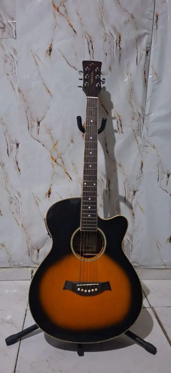 Lindo violão vooga elétrico 