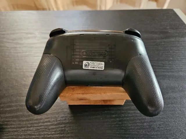 Controle Nintendo Switch Pro - Foto 2