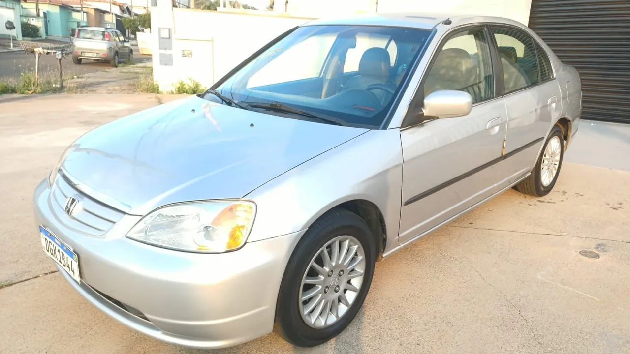 Honda Civic Sedan Lx/lxl 1.7 16V 115cv Aut. 4P 2002