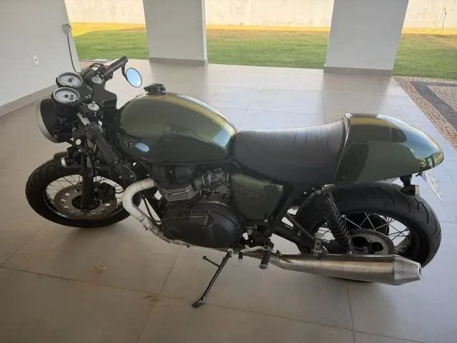 TRIUMPH THRUXTON Café Racer - Foto 4
