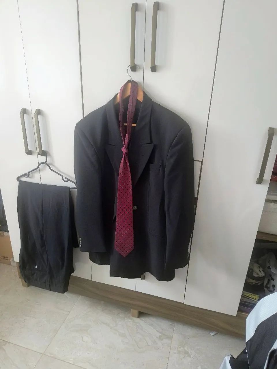 Paletó ( blazer + calça + gravata )