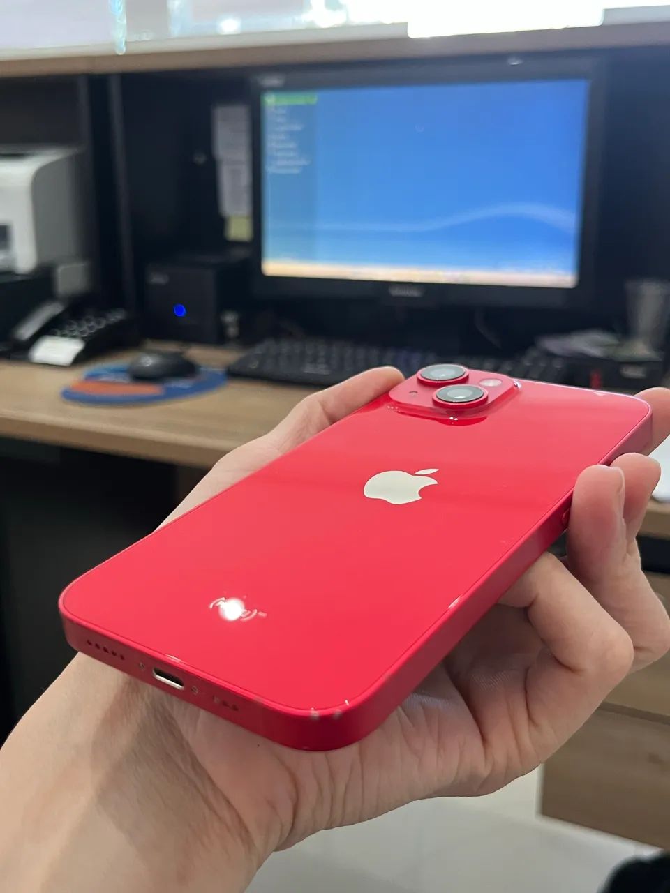 iPhone 14 128gb red
