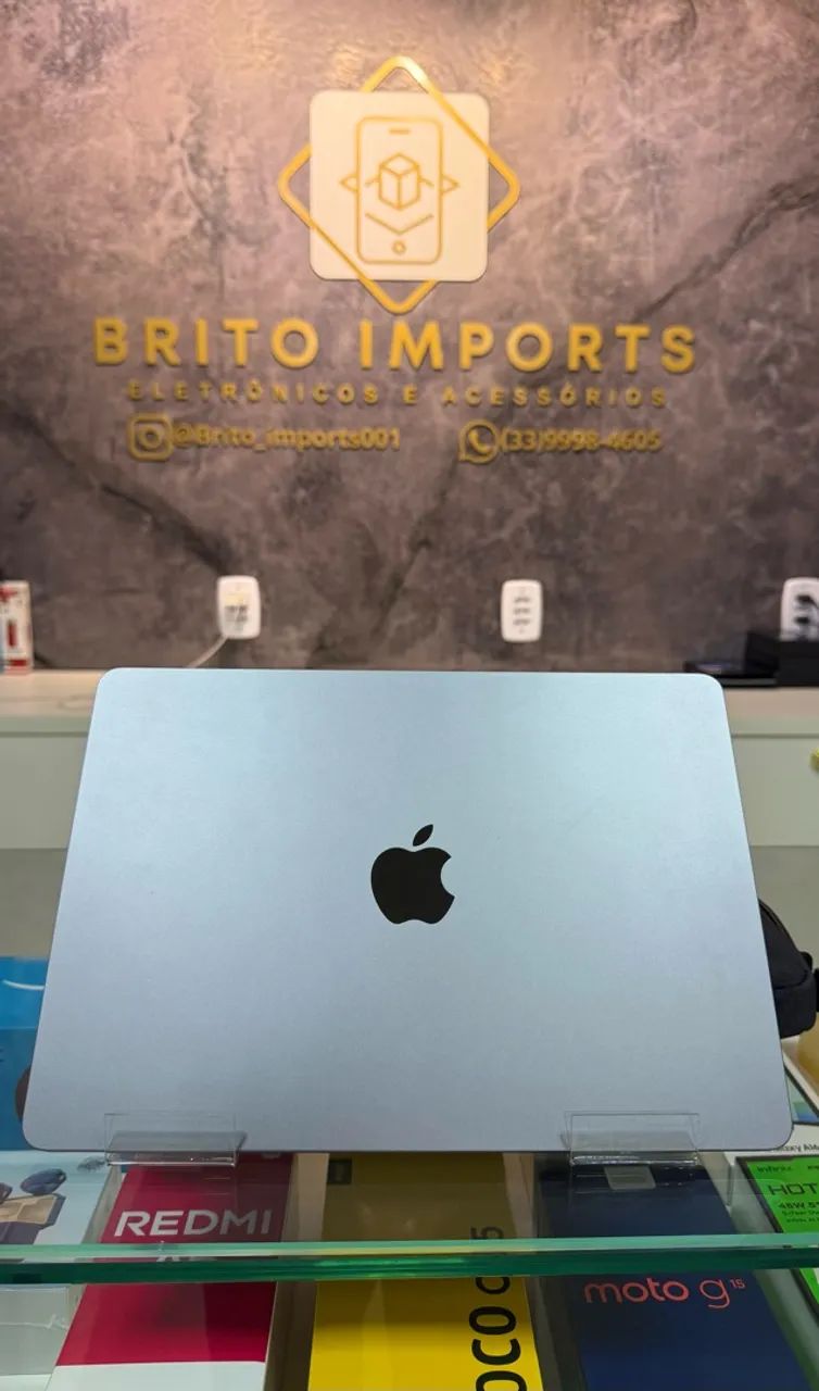 MACBOOK M3 - Foto 5