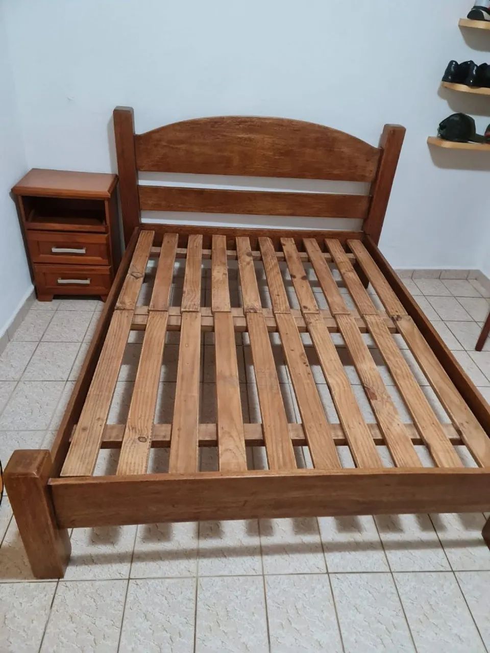 Cama de casal Madeira Maciça - Foto 3
