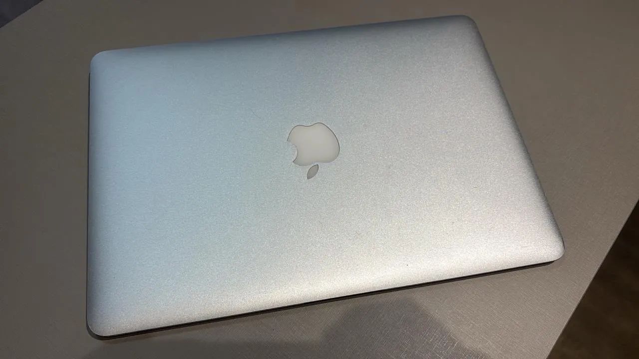 MacBook 2013