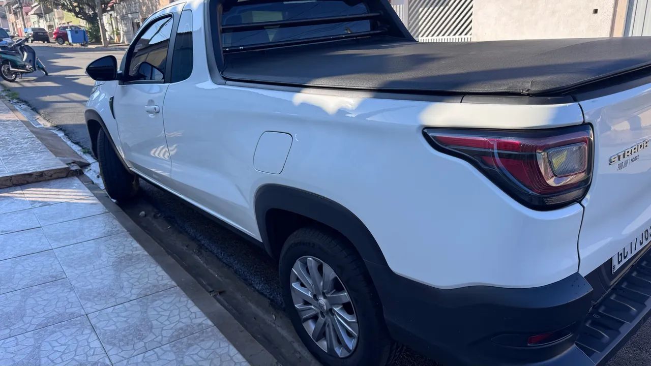 Fiat Strada Freedom 1.3 Flex 8V CS Plus 2023