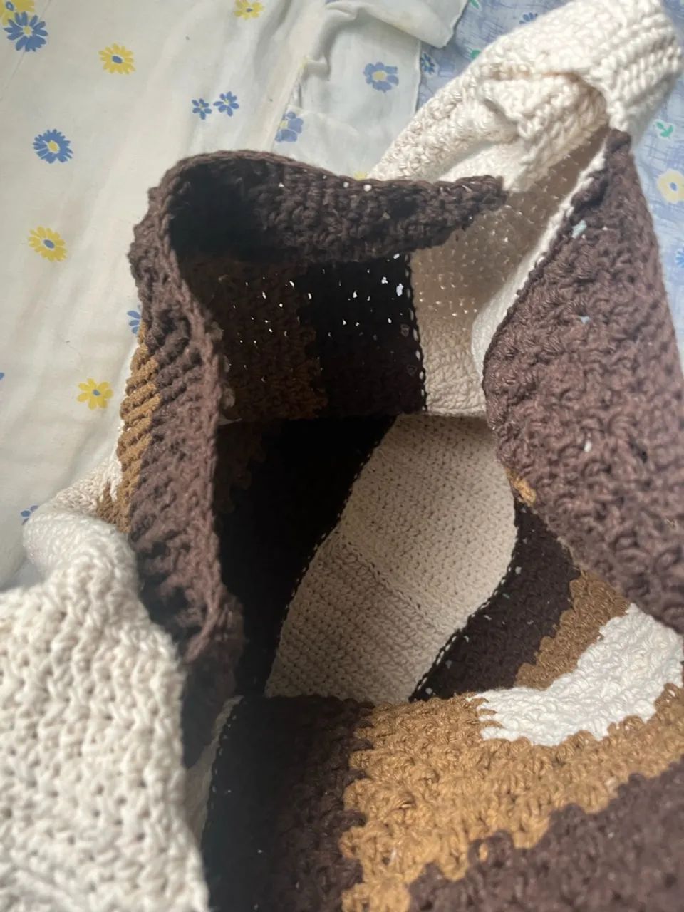 Bolsa grande e nova de crochê  - Foto 2