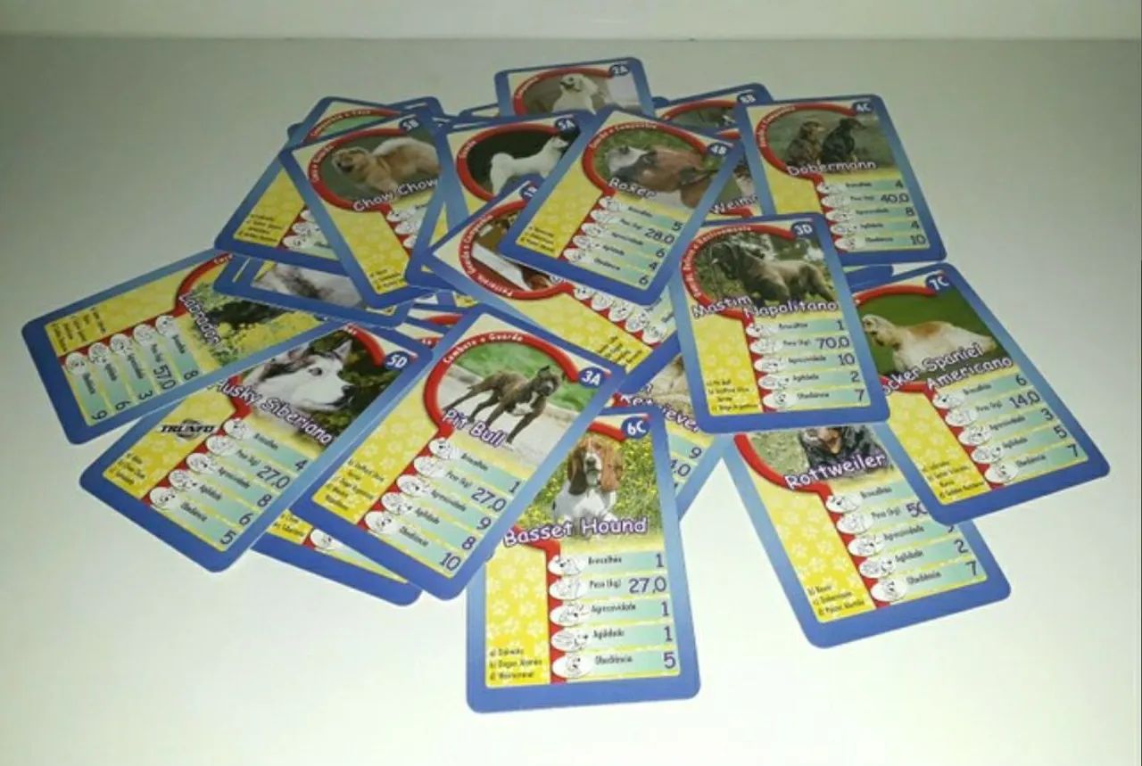 27 cards originais Super Trunfos do título Cães de Raça 