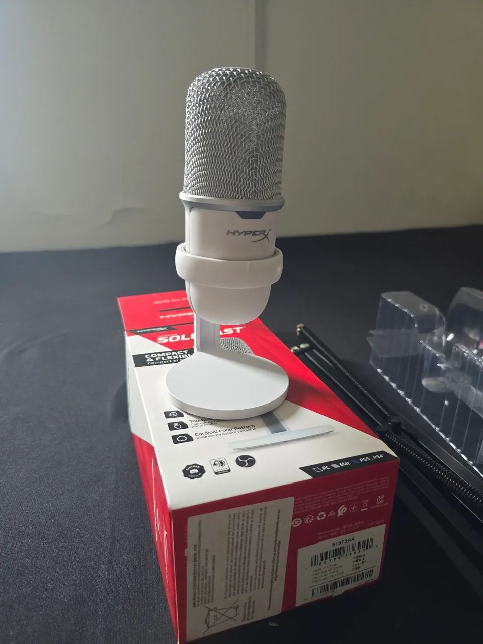 Microfone HyperX Solocast Branco