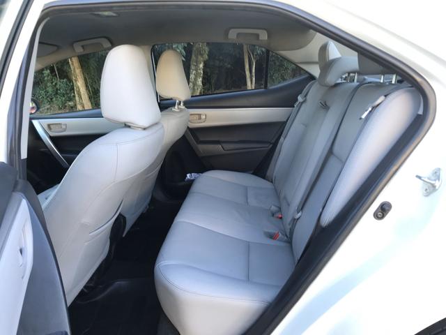 Toyota Corolla 2017 GLI Upper 1.8 Automático Flex Completo - Foto 16