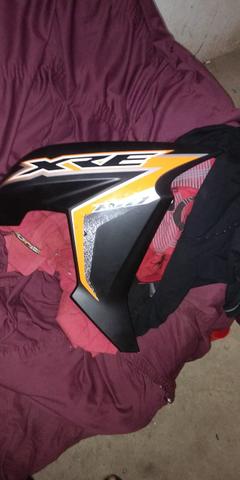 Vendo carenagem da xre 190