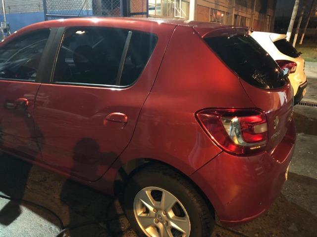 Renault Sandero - Foto 2