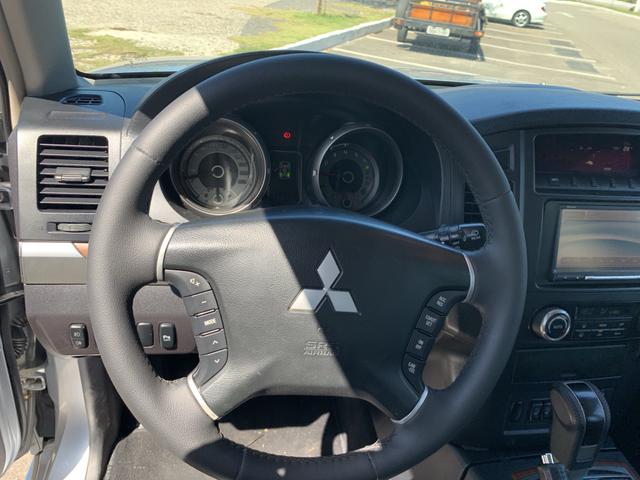Pajero Full Diesel 7 lugares - Foto 11
