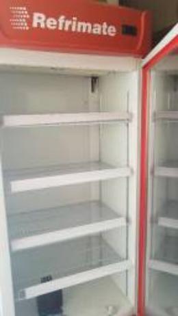 Refrigerador Expositor Multiuso Refrimate 410 Litros Vermelho