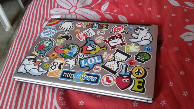Notebook Semptoshiba celular, Leia: