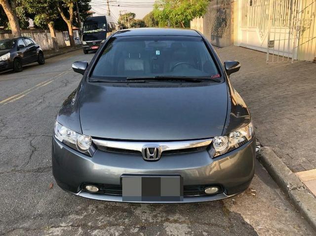 Honda Civic 1.8 Lxs Flex 4p