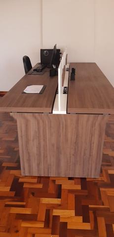 Bancada Dupla 1200x1200x745 Com Painel Divisor - Foto 3