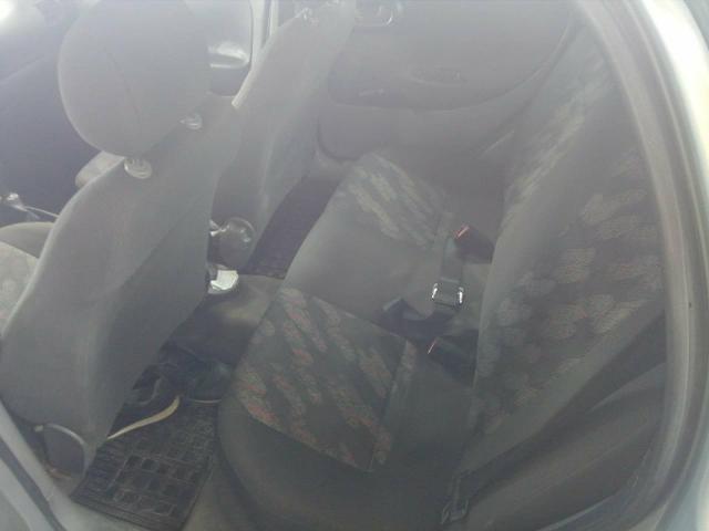 Corsa Max pra vender ou trocar obs carro finan