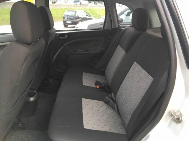 Ford Fiesta 1.6 FLEX - Foto 9