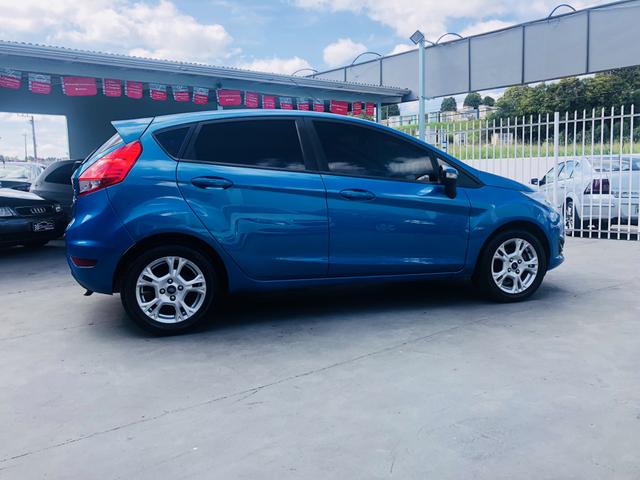 New Fiesta hatch se 1.5 completo - Foto 5