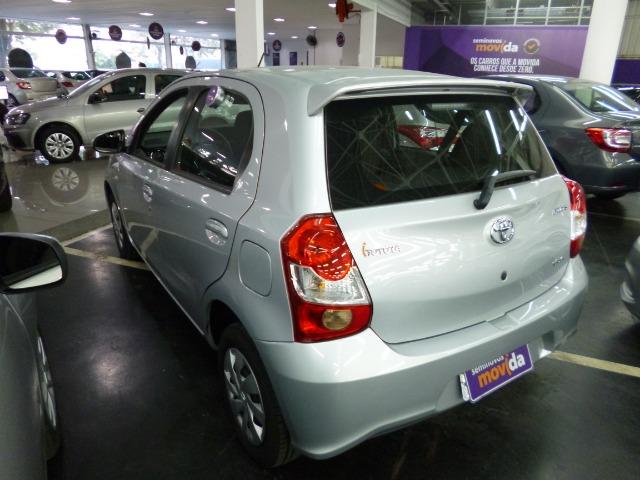 Toyota Etios XS 1.5 Manual - Foto 2