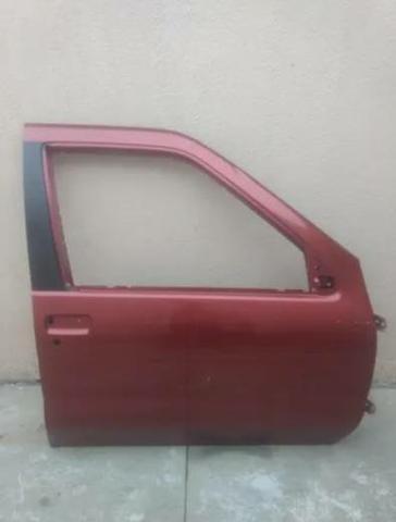 Porta Dianteira Direita Nissan Pathfinder a partir 1996