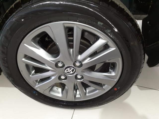 TOYOTA YARIS 1.5 16V FLEX SEDAN XL PLUS AUT - Foto 5