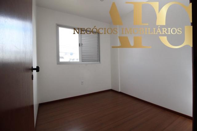 Apartamento com 3 dormitórios 1 suíte com elevador e sacada, próximo ao trevo de Barreiros - Foto 8