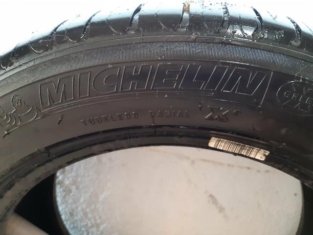 Pneu 195/55 r15 michelin - Foto 2