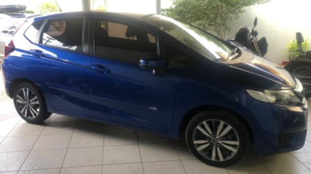 Vende-se carro