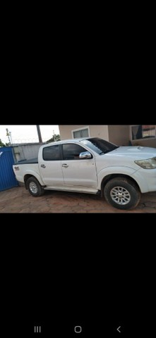 TOYOTA HILUX SRV