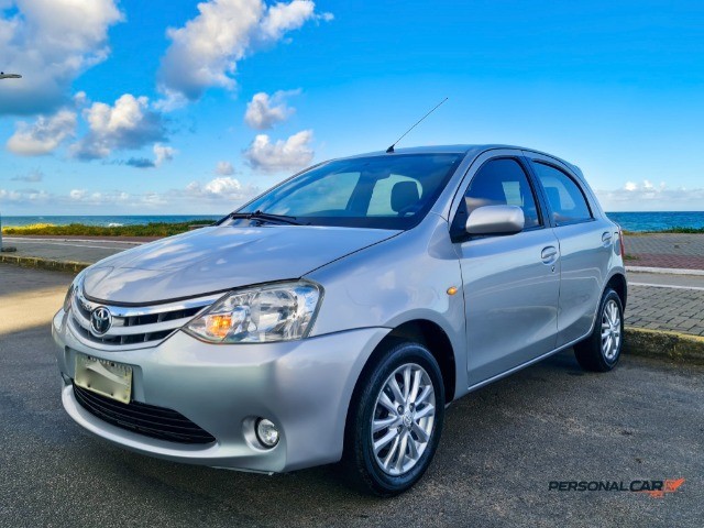 TOYOTA ETIOS HATCH 1.5 XLS EXCELENTE ESTADO 90 DIAS GARANTIA  PERSONALCARMCZ 