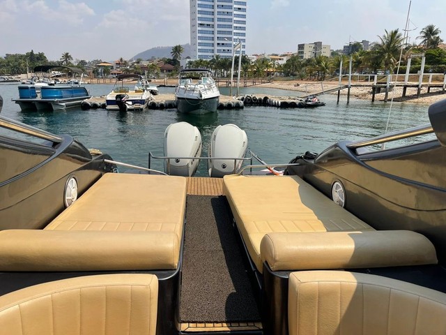 Lancha Cigarrette 37 2012 - Foto 5