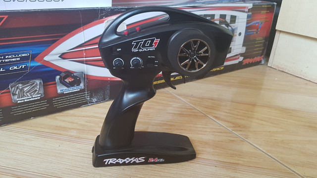 Lancha spartan da traxxas rc  - Foto 6