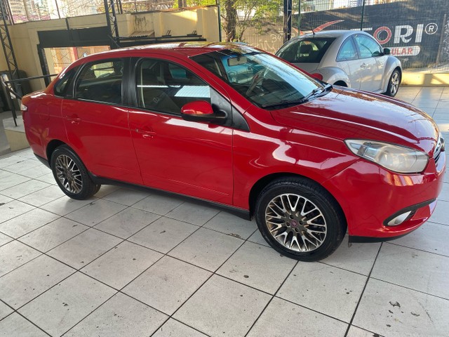 SIENA ATTRACTIVE 1.4 2013 C/GNV